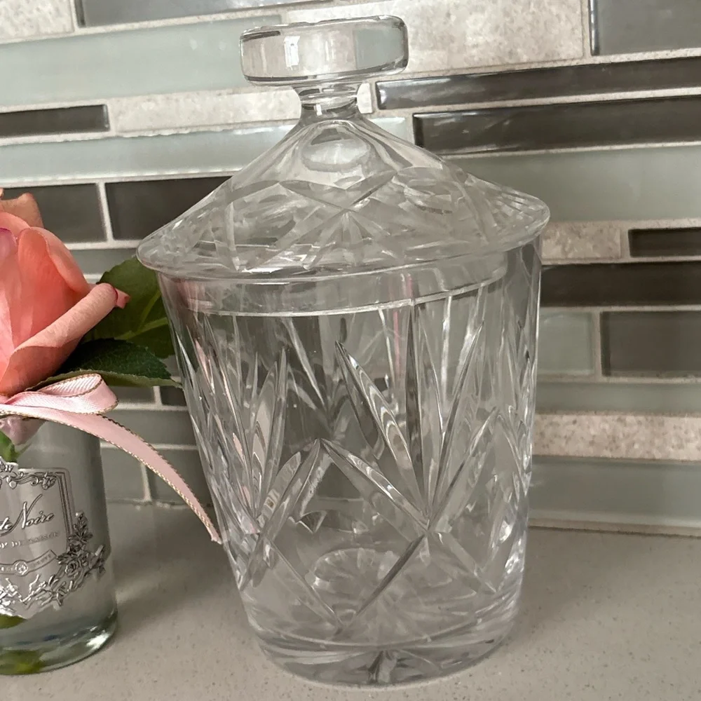 🏡Cut Crystal Apothecary Jar with Lid & Rose Diffuser